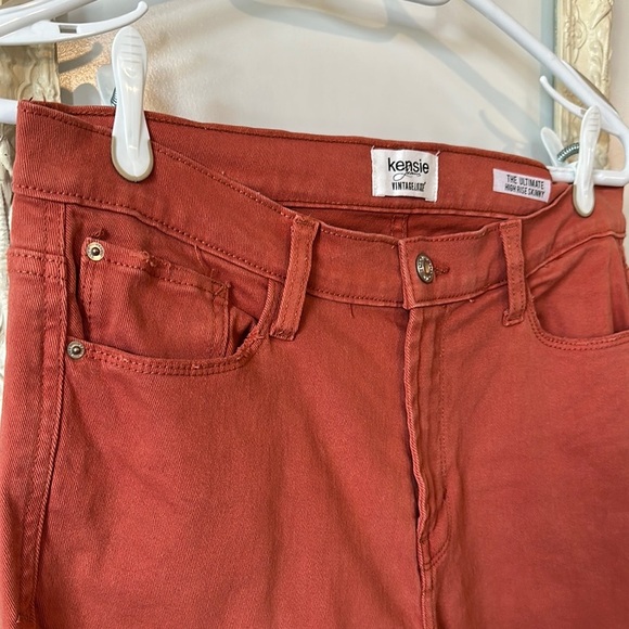 KENSIE | Vintage Luxe Ultimate High Rise Skinny Women's Rust Jeans - Picture 4 of 11